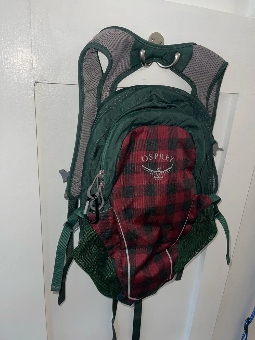Osprey Dark Green & Red Plaid Daypack special edition. No bladder